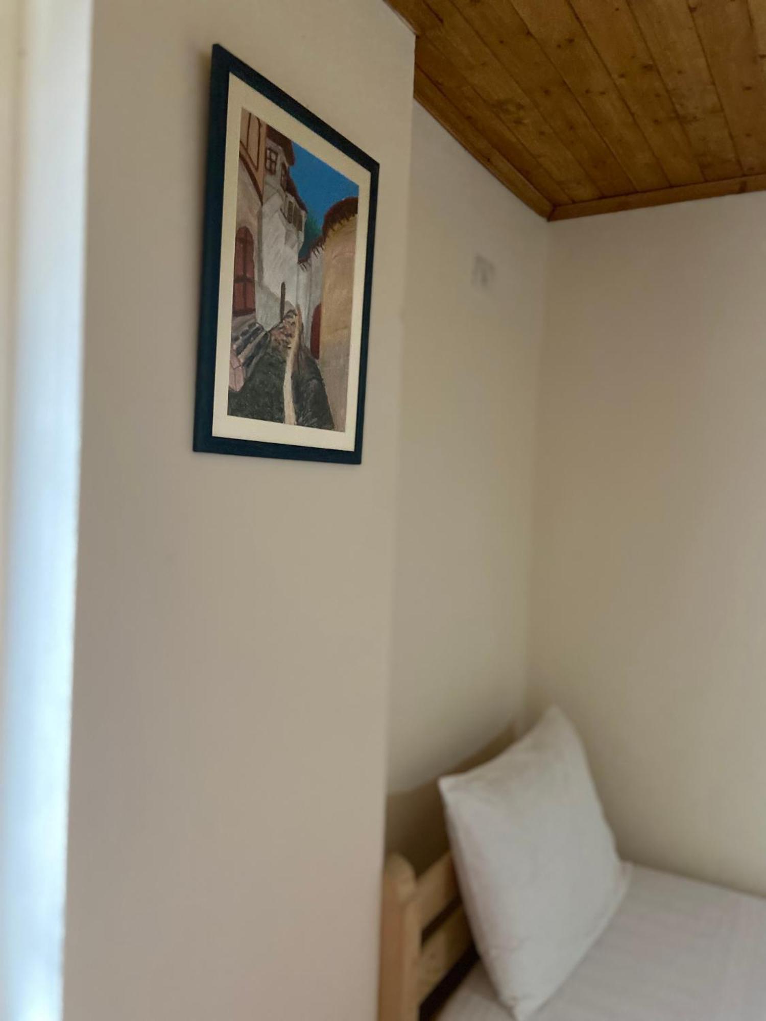Teo'S Guest House Берат Екстериор снимка